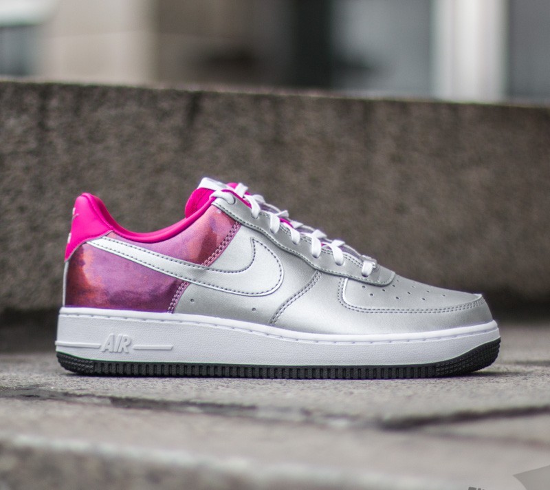 Scarpe donna Nike Wmns Air Force 1 07 PRM QS Metallic Silver/Fireberry