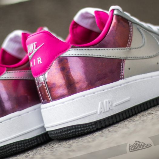 Nike Wmns Air Force 1 07 PRM QS Metallic Silver Fireberry