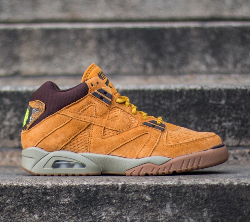 Men's shoes Nike Air Tech Challenge III Bronze/ Bronze- Baroque Brown- White 