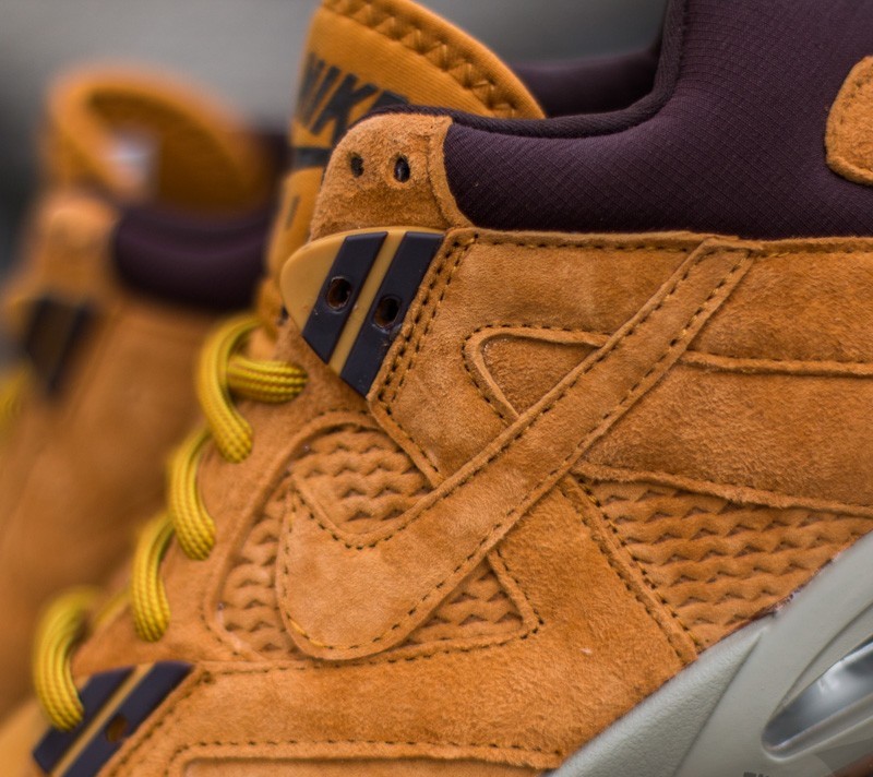 Men's shoes Nike Air Tech Challenge III Bronze/ Bronze- Baroque Brown- White 