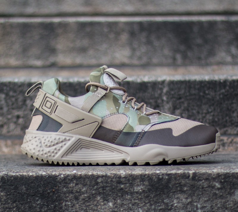 Nike air huarache khaki olive shop