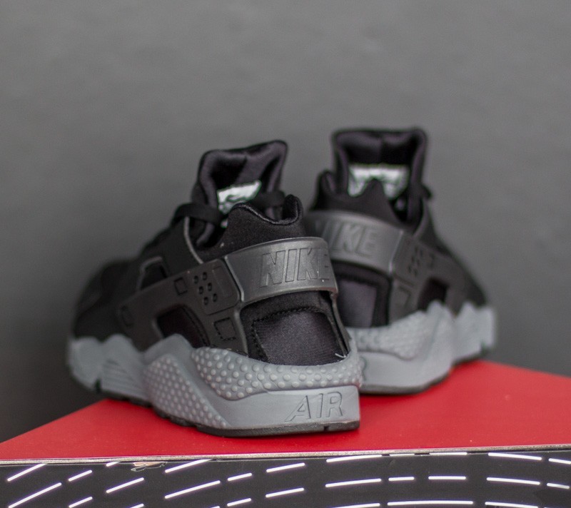 Férfi cipők Nike Air Huarache Black/ Black - Black - Dark Grey