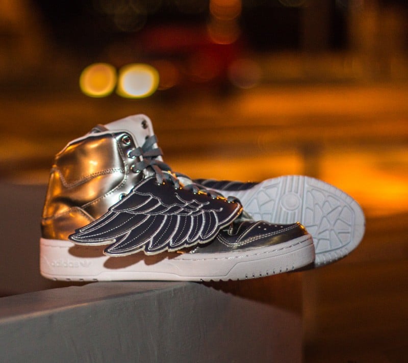 Adidas jeremy scott wings scontate sales