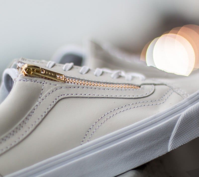 Women s shoes Vans Old Skool Zip Leather True White Gold Footshop