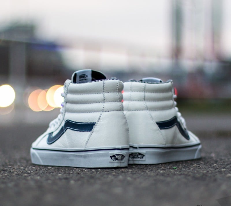 White leather vans new arrivals with black stripe