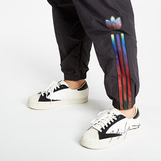 Tuta adidas strisce colorate store