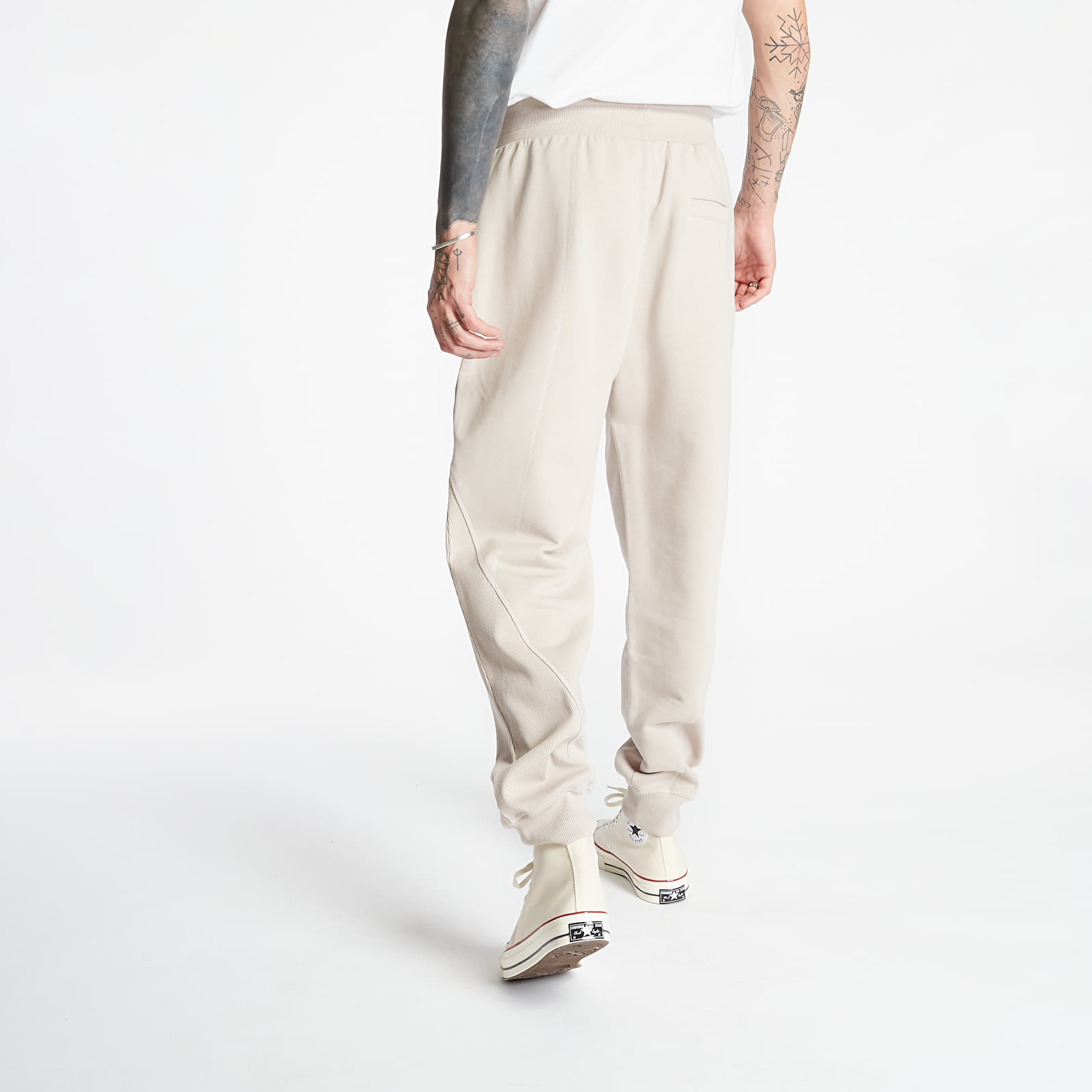 Pantalones A-COLD-WALL* Contour Line Panel Pants Cement