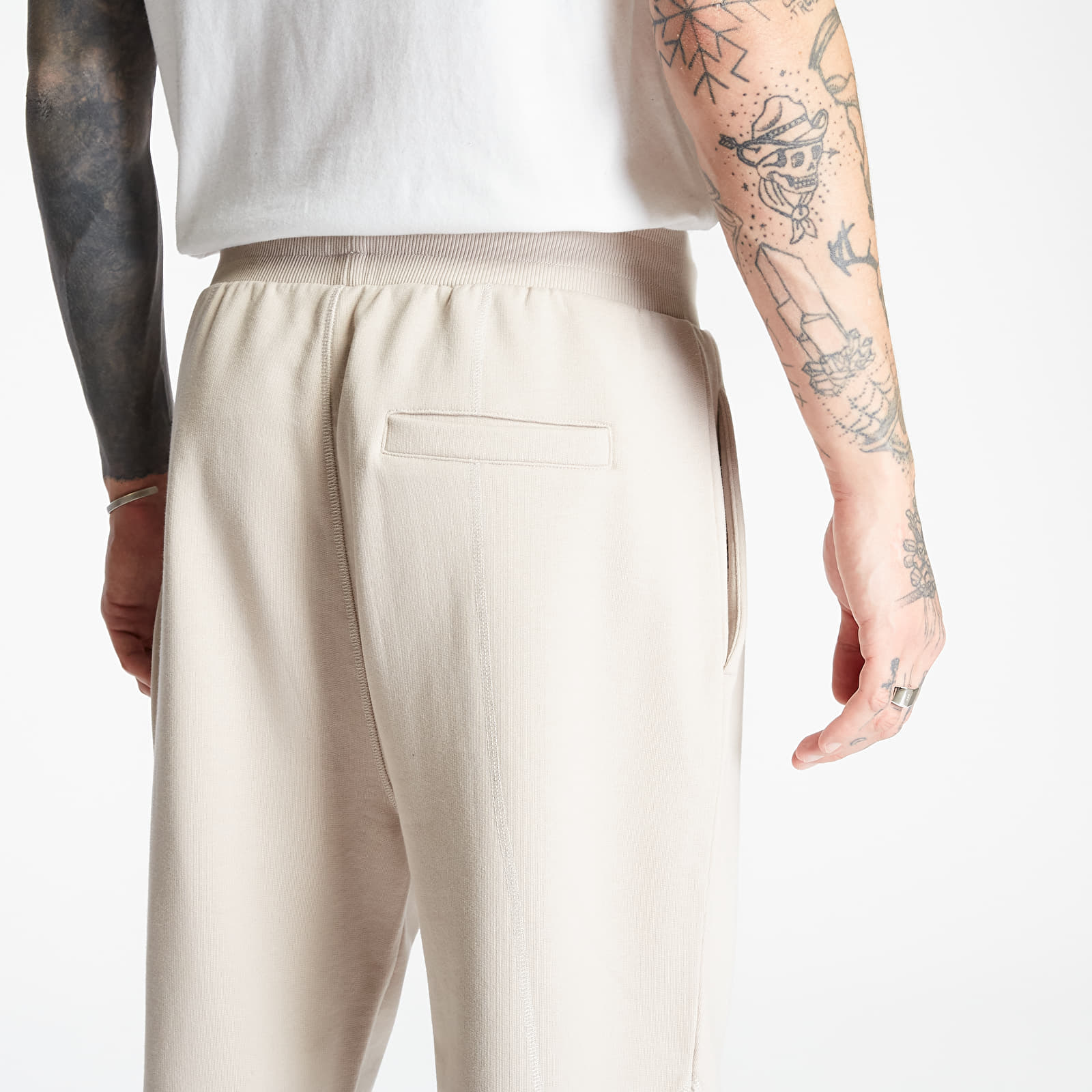 Hlače A-COLD-WALL* Contour Line Panel Pants Cement