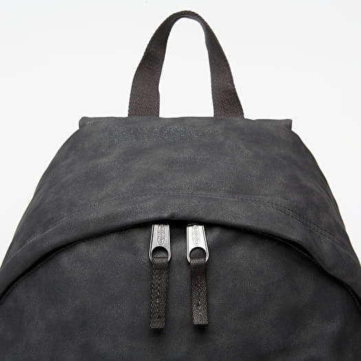 Eastpak super shops black