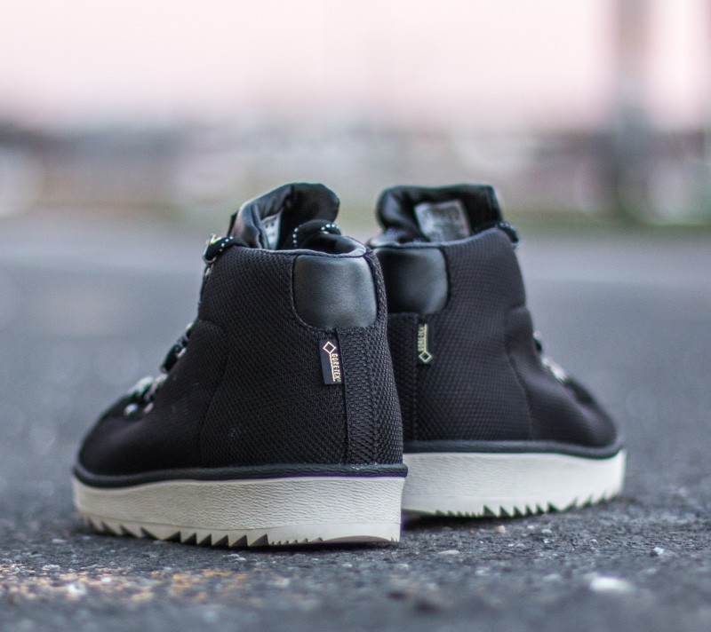 Adidas pro model gore tex deals