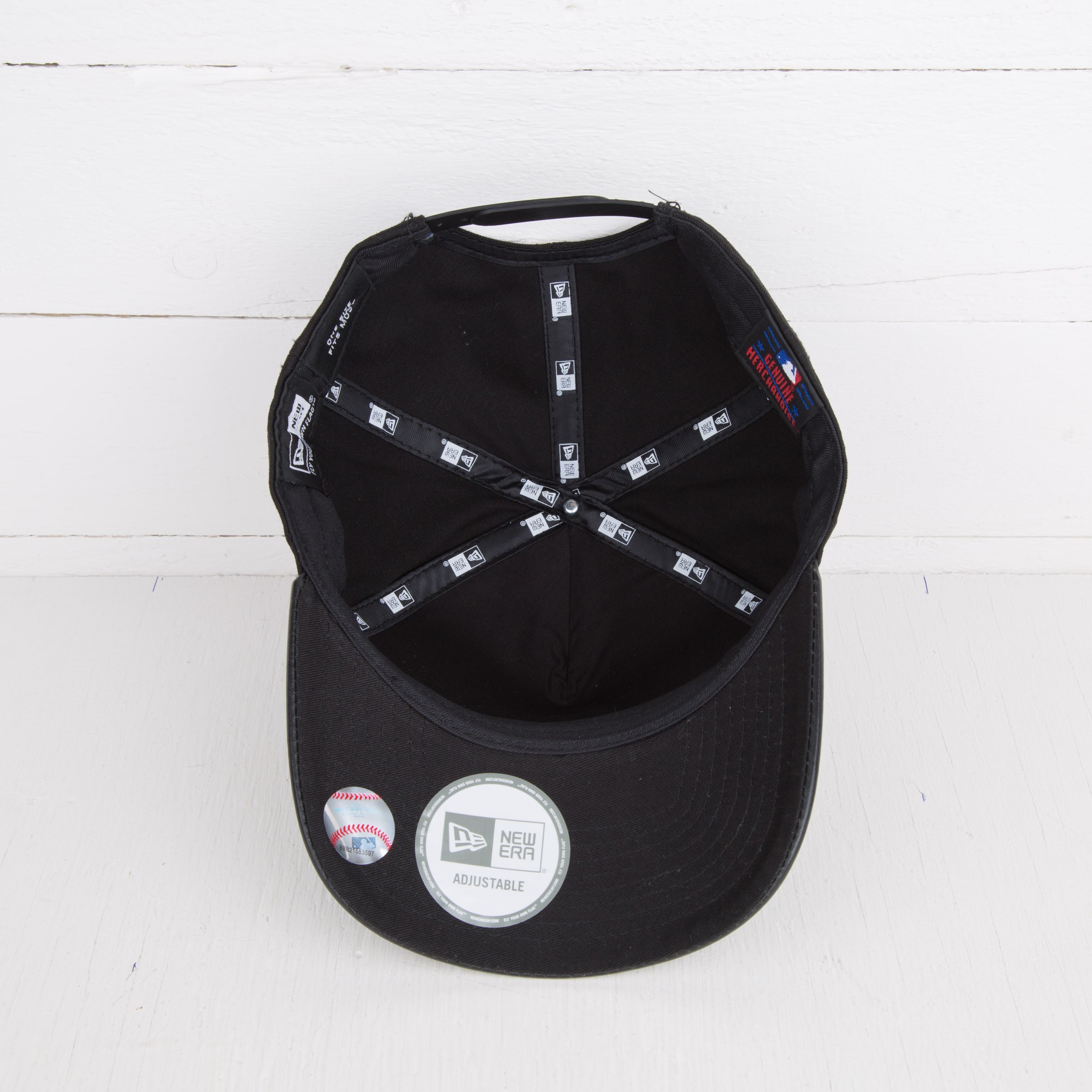 Шапки New Era 9FIFTY Glitz Peak LA Dodgers Black/Silver