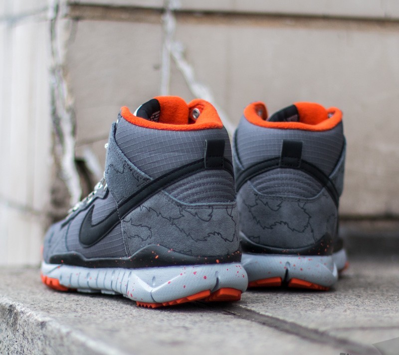 Herren Sneaker und Schuhe Nike Dunk High R R x Poler Dark Grey Black Wolf Grey University Orange Footshop