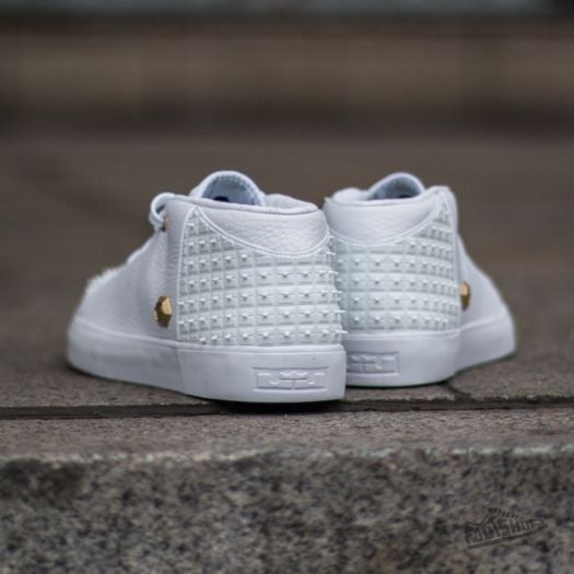 Scarpe uomo Nike Lebron XIII Lifestyle White Metallic Gold