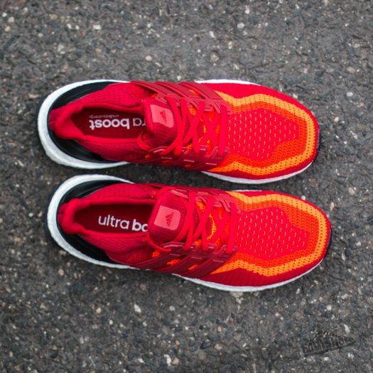 Ultra boost 2. red gradient hot sale