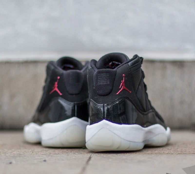 Jordan 11 retro white red best sale