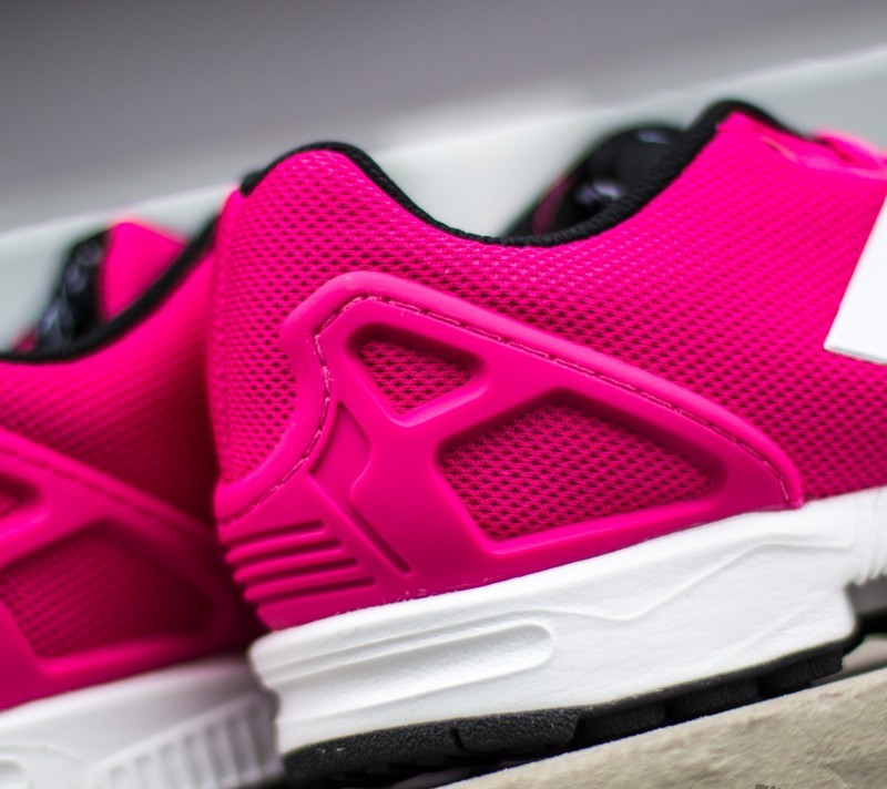 Light pink adidas on sale flux