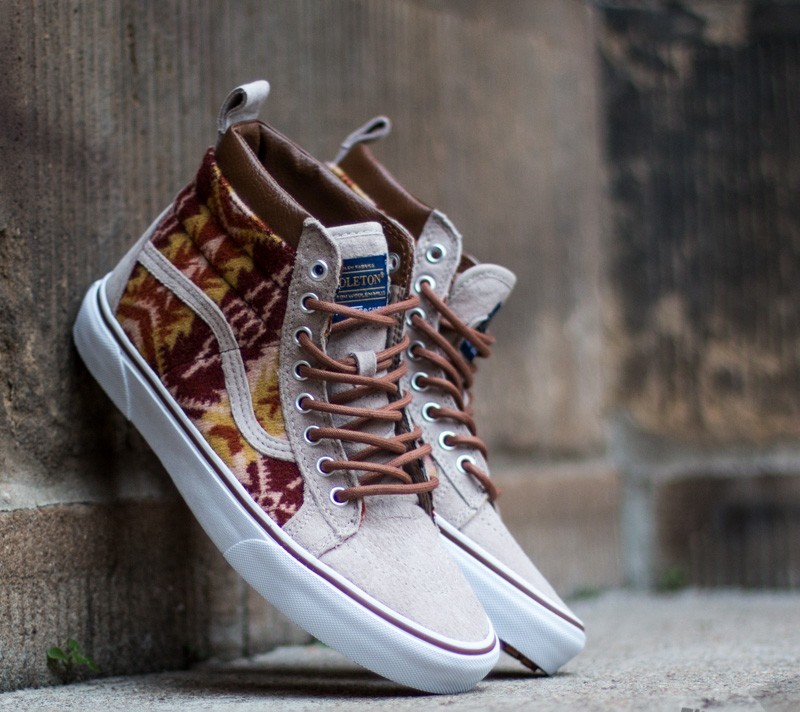 Vans pendleton slip on 2025
