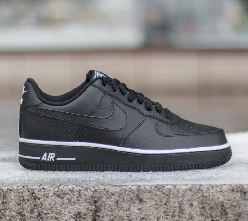 Air force 1 pivot black on sale