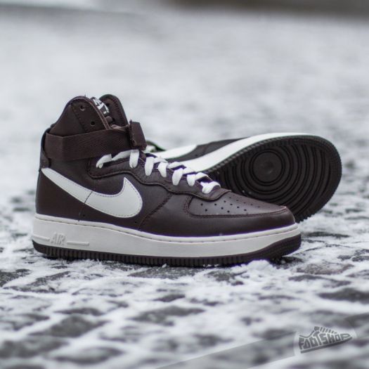 Nike sportswear air force 1 high retro premium qs top