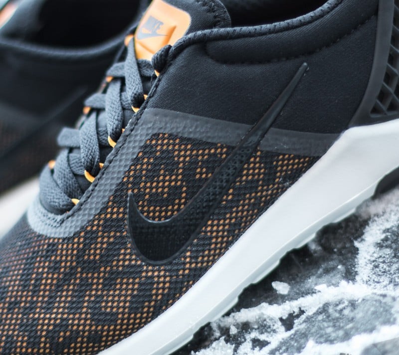 Moški čevlji Nike Lunarestoa 2 Premium QS Black/ Black-Kumquat-Sail