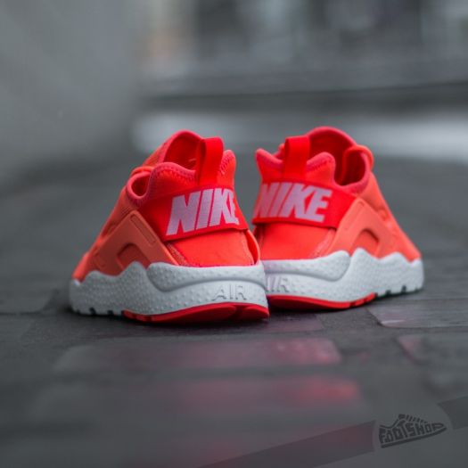 Nike Wmns Air Huarache Run Ultra