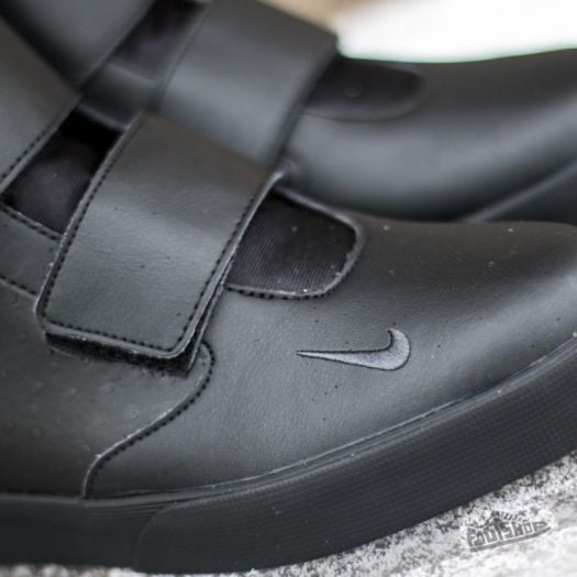 Nike flystepper 2k3 black on sale