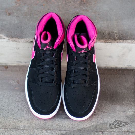 Jordan 1 retro high black vivid pink online