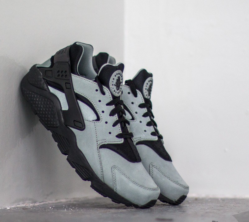 air huarache premium mica green