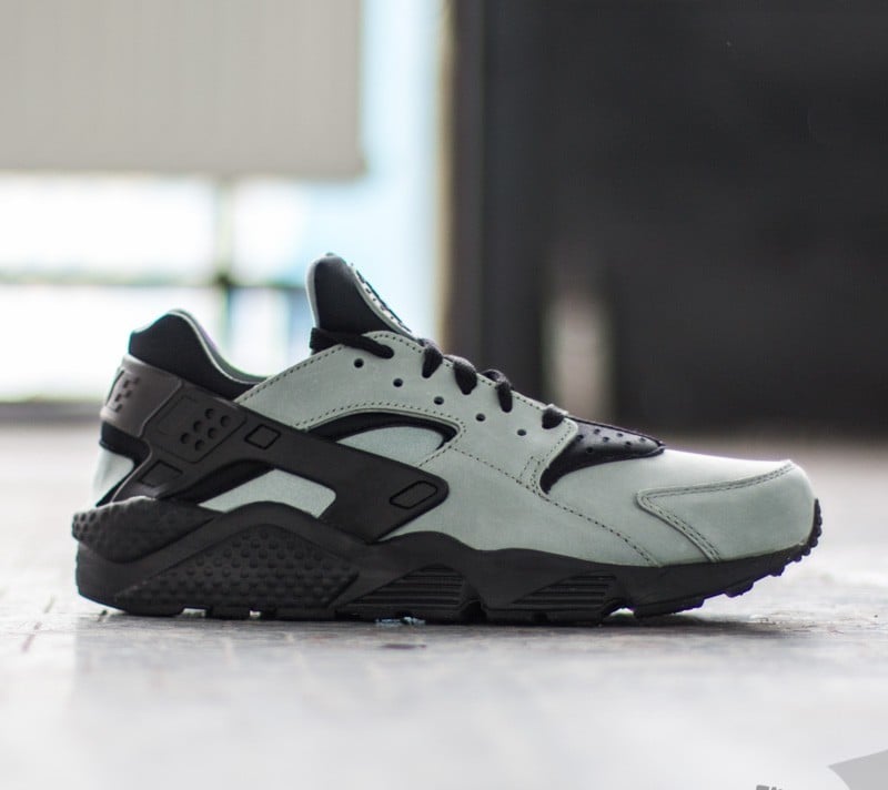 Nike air huarache mica green store