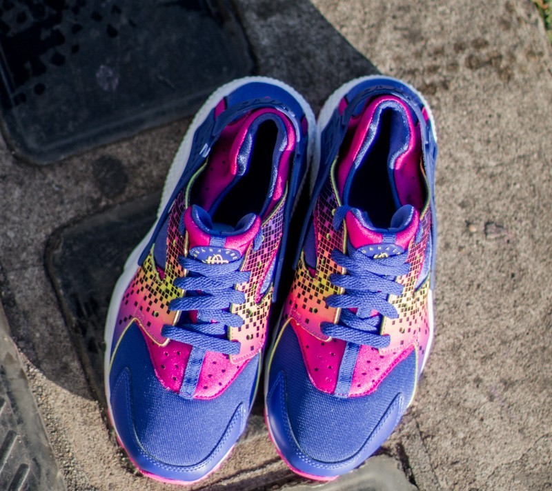 Women s shoes Nike Huarache Run Print GS Purple Fresh Pink Footshop