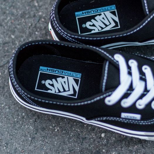 Vans authentic shop lite ultracush