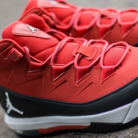 sneakers de luxe homme jordan