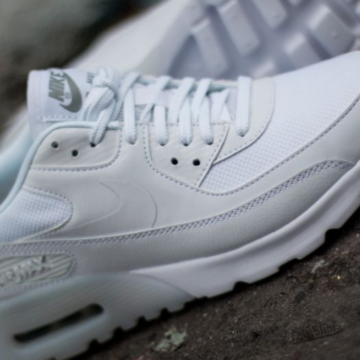 Nike air max 90 ultra essential white metallic silver 2025