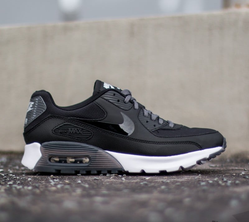 Damen Sneaker und Schuhe Nike W Air Max 90 Ultra Essential Black/ Black- Dark Grey- Pure Platinum