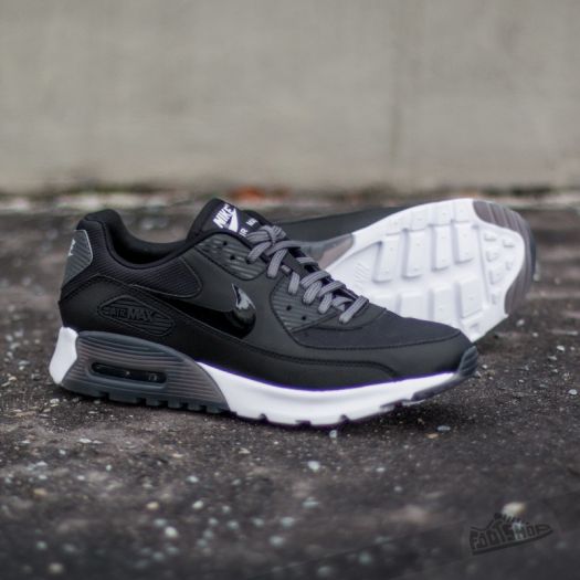Nike w air max 9 ultra essential shop
