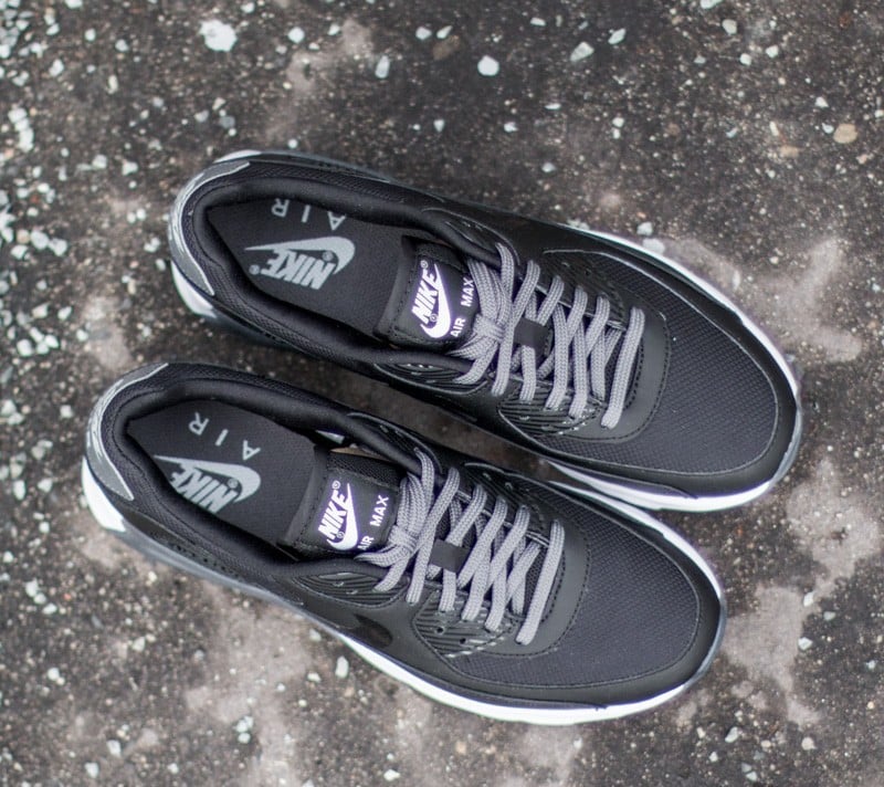 Damen Sneaker und Schuhe Nike W Air Max 90 Ultra Essential Black/ Black- Dark Grey- Pure Platinum