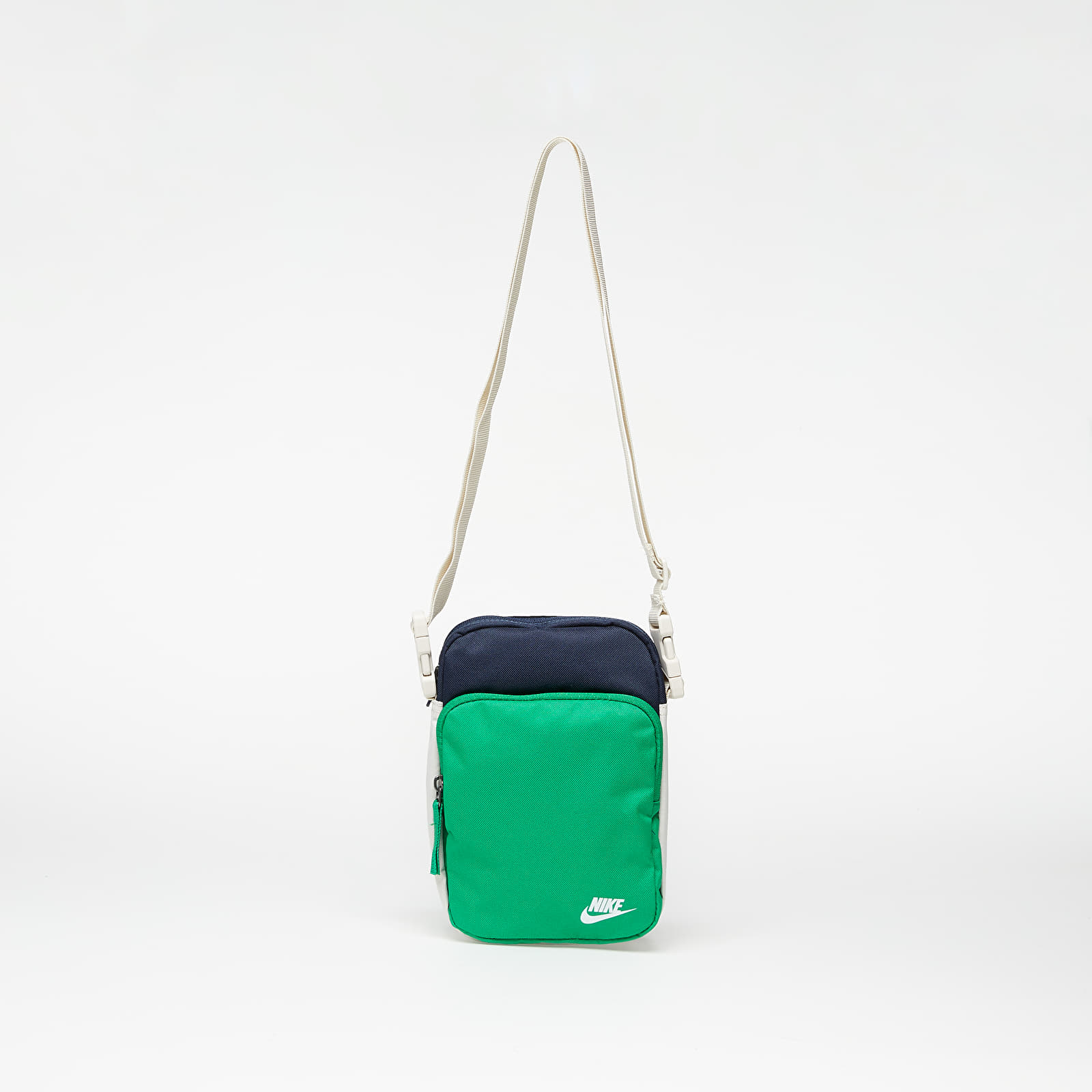 Torbe in nahrbtniki Nike Crossbody Bag Lucky Green/ Obsidian/ White