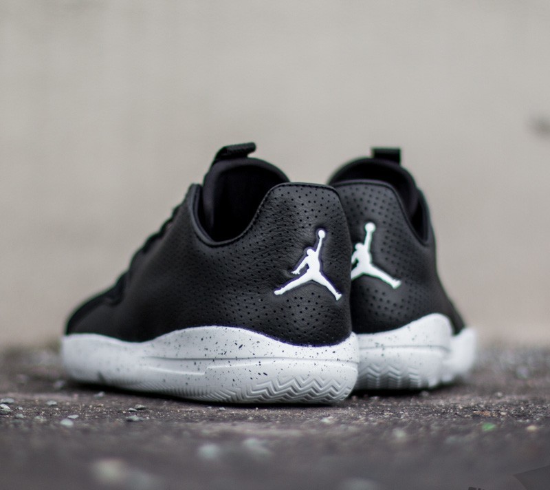Men's shoes Jordan Eclipse Black/ White- Pure Platinum