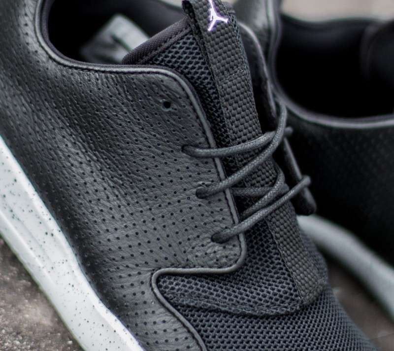 Men's shoes Jordan Eclipse Black/ White- Pure Platinum