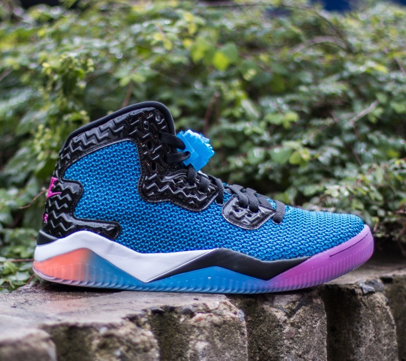 Zapatillas Hombre Air Jordan Spike Forty Black/ Fr Pink- Pht Blue- Atomic Orange