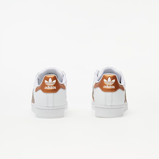 Nike superstar rosse hotsell