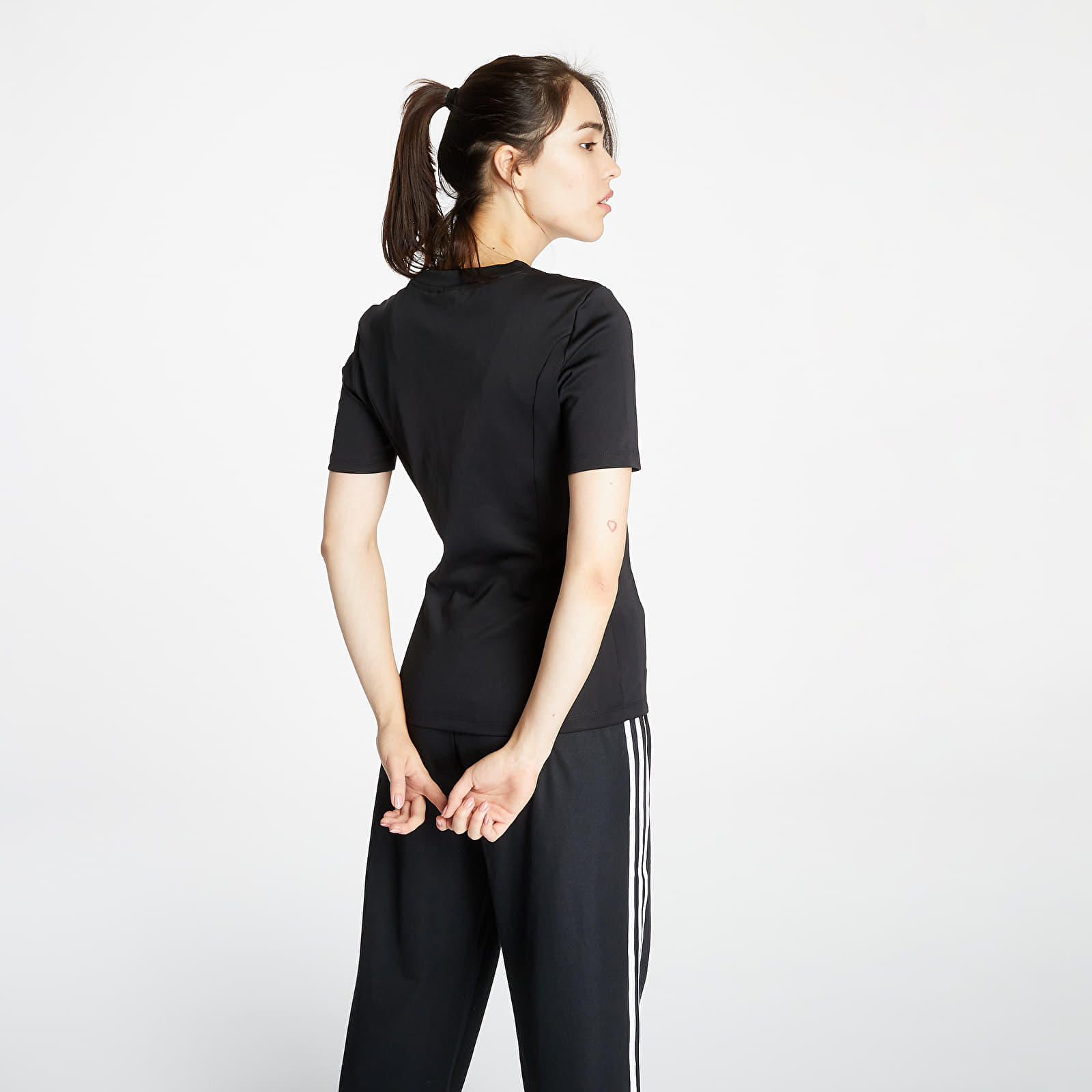 Marškinėliai adidas Adicolor Tee Black