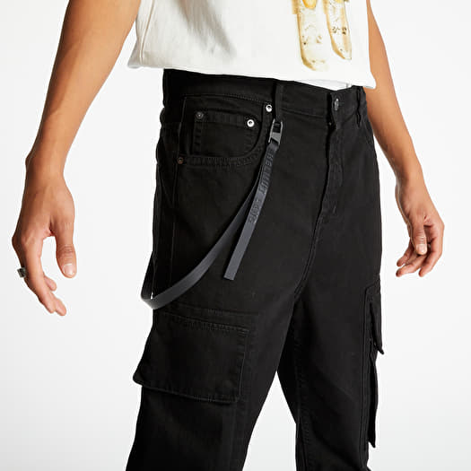 Cropped cargo jeans on sale