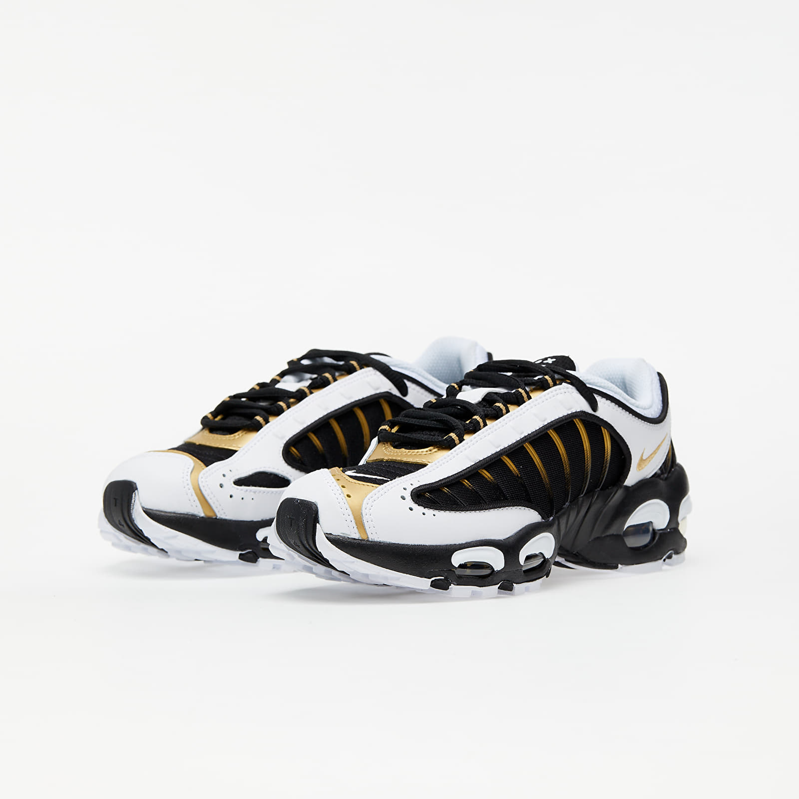 Women's shoes Nike Air Max Tailwind IV GS Black/ Metallic Gold-White