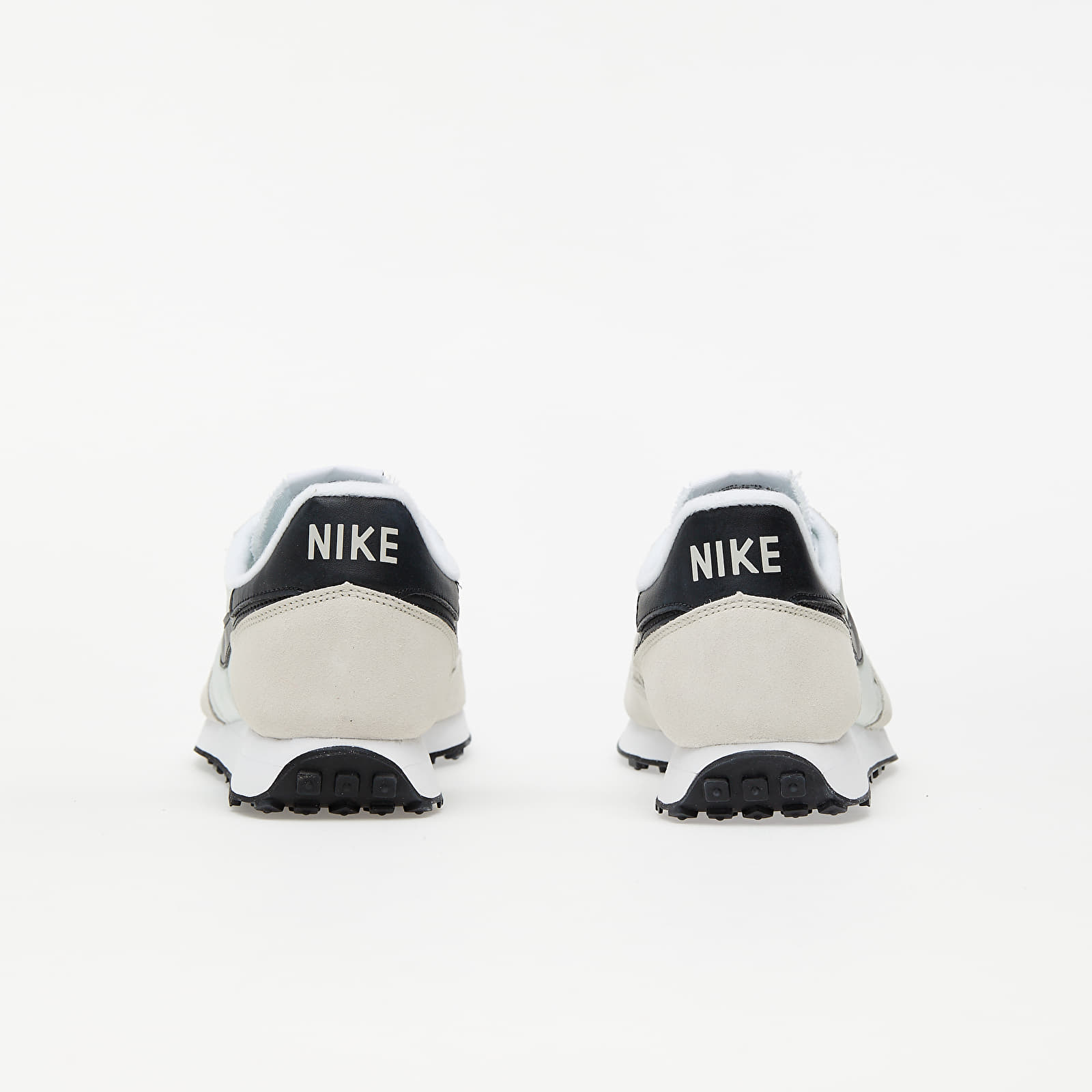 Zapatillas Hombre Nike Challenger OG Light Bone/ Black-White