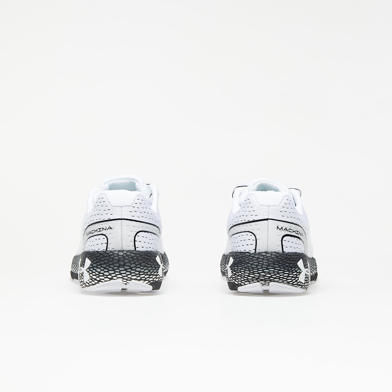 Miesten kengät Under Armour HOVR Machina White