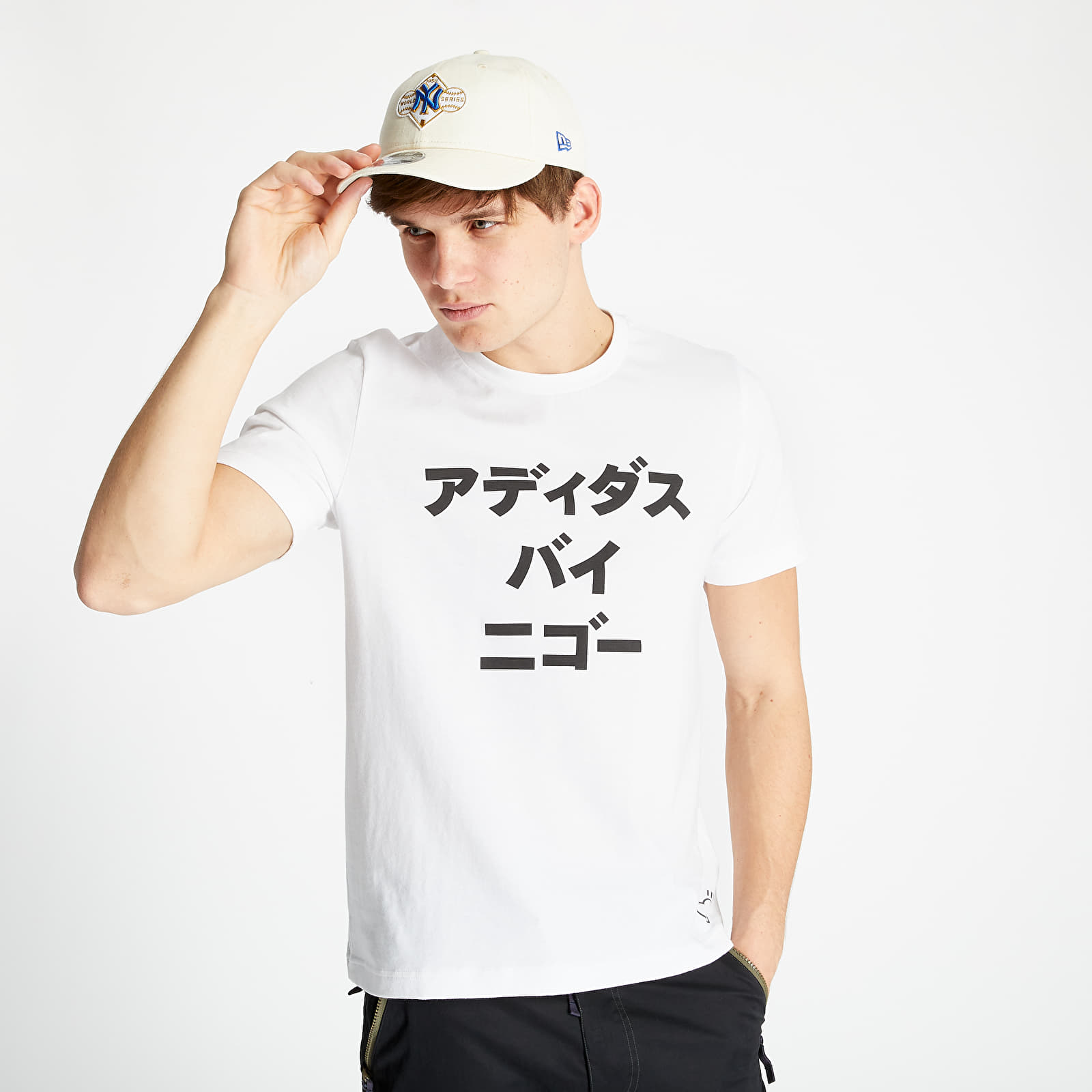 HUMAN MADE ホワイトTシャツ Human Made Graphic T Shirt White Design| Shop Now
