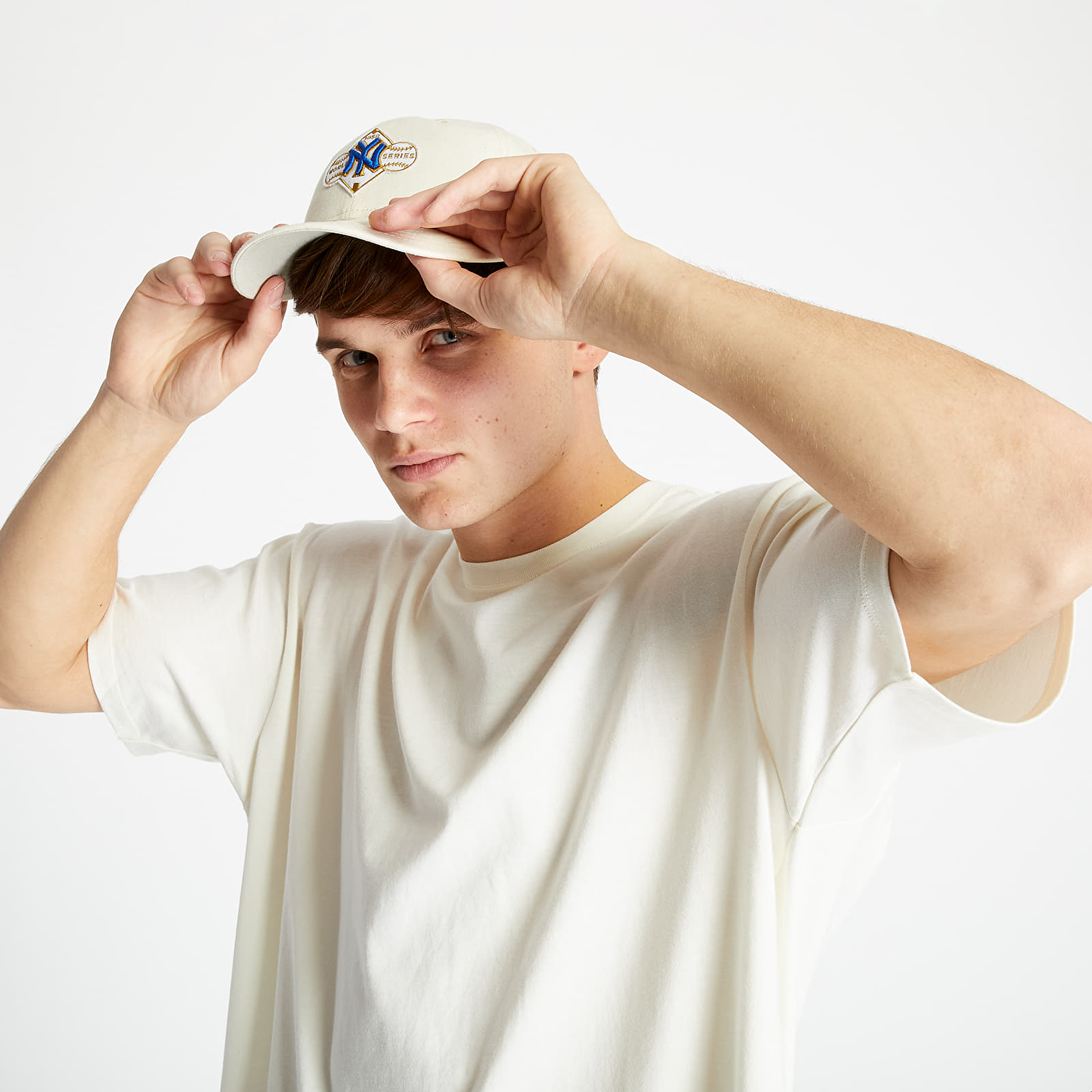 Magliette Converse Shapes Box Tee Off White