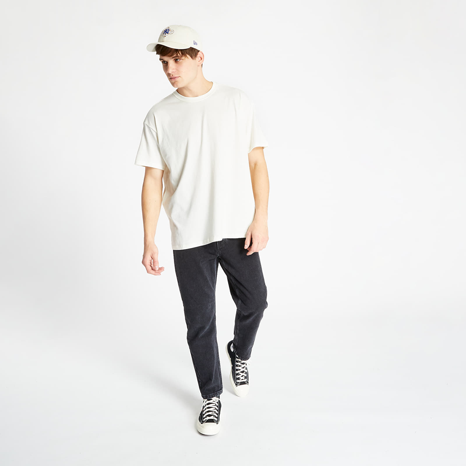 Magliette Converse Shapes Box Tee Off White
