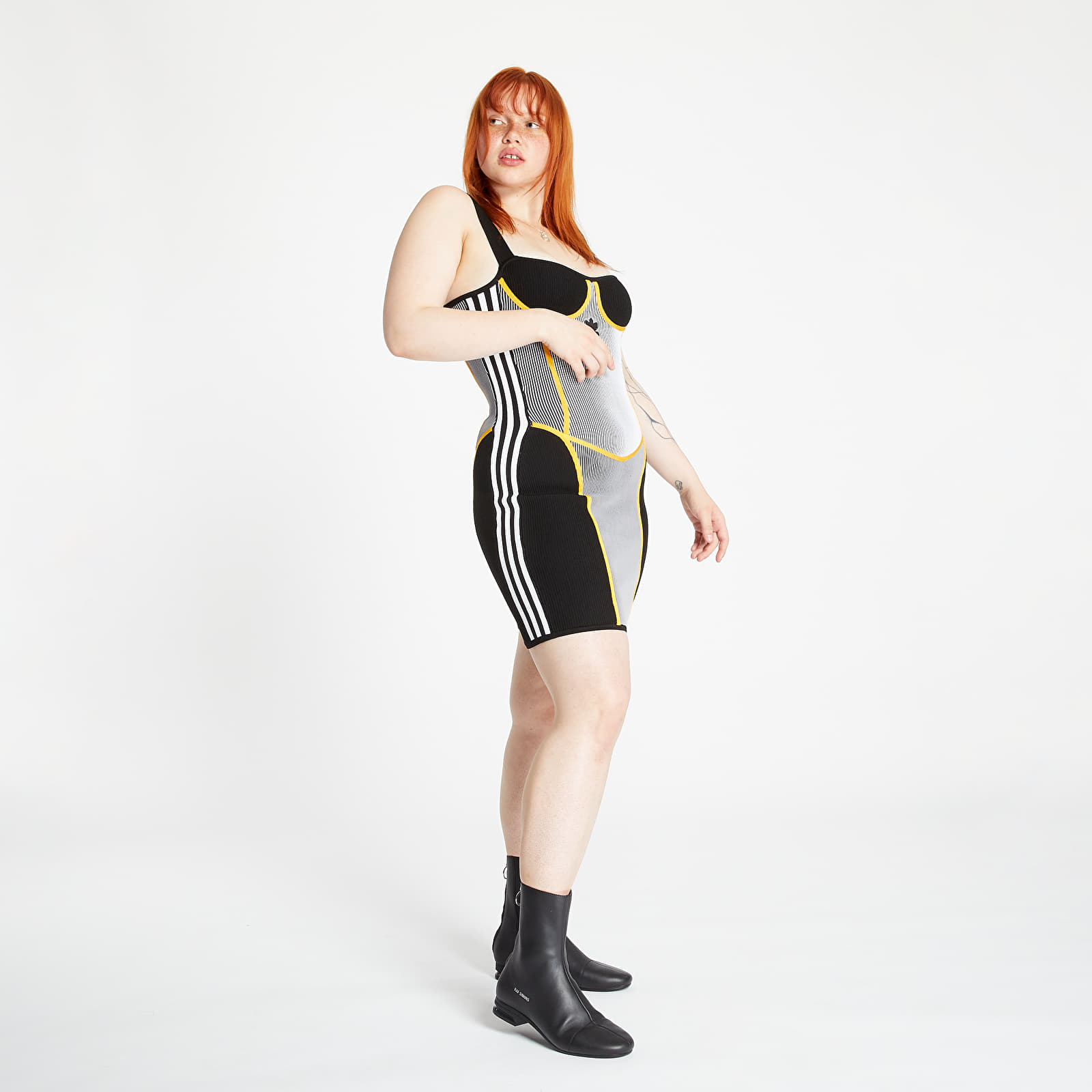 Vestido adidas x Paolina Russo Knit Corset Dress Black/ White/ Light Onix/ Active Gold